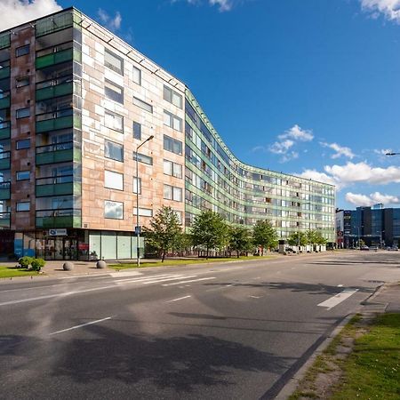 Central Lootsi Penthouse Tallinn Bagian luar foto